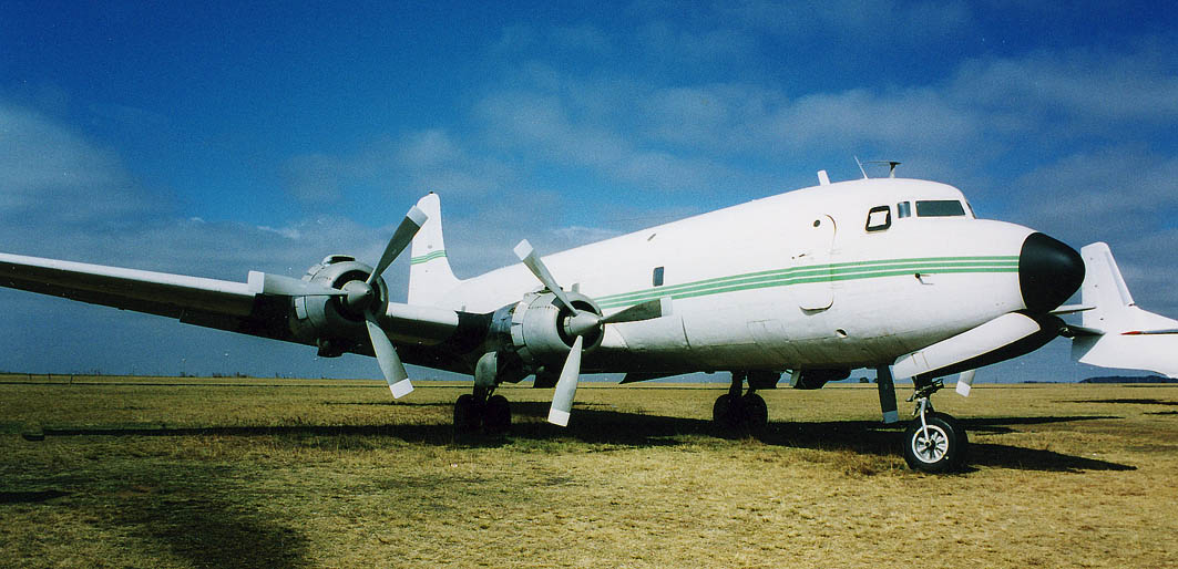 DC6 9Q-CGZ