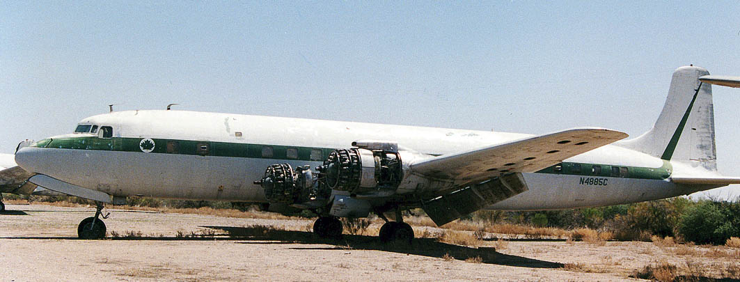 DC7 N4885C