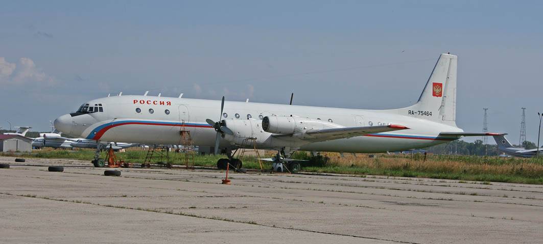 Il18 RA-75464